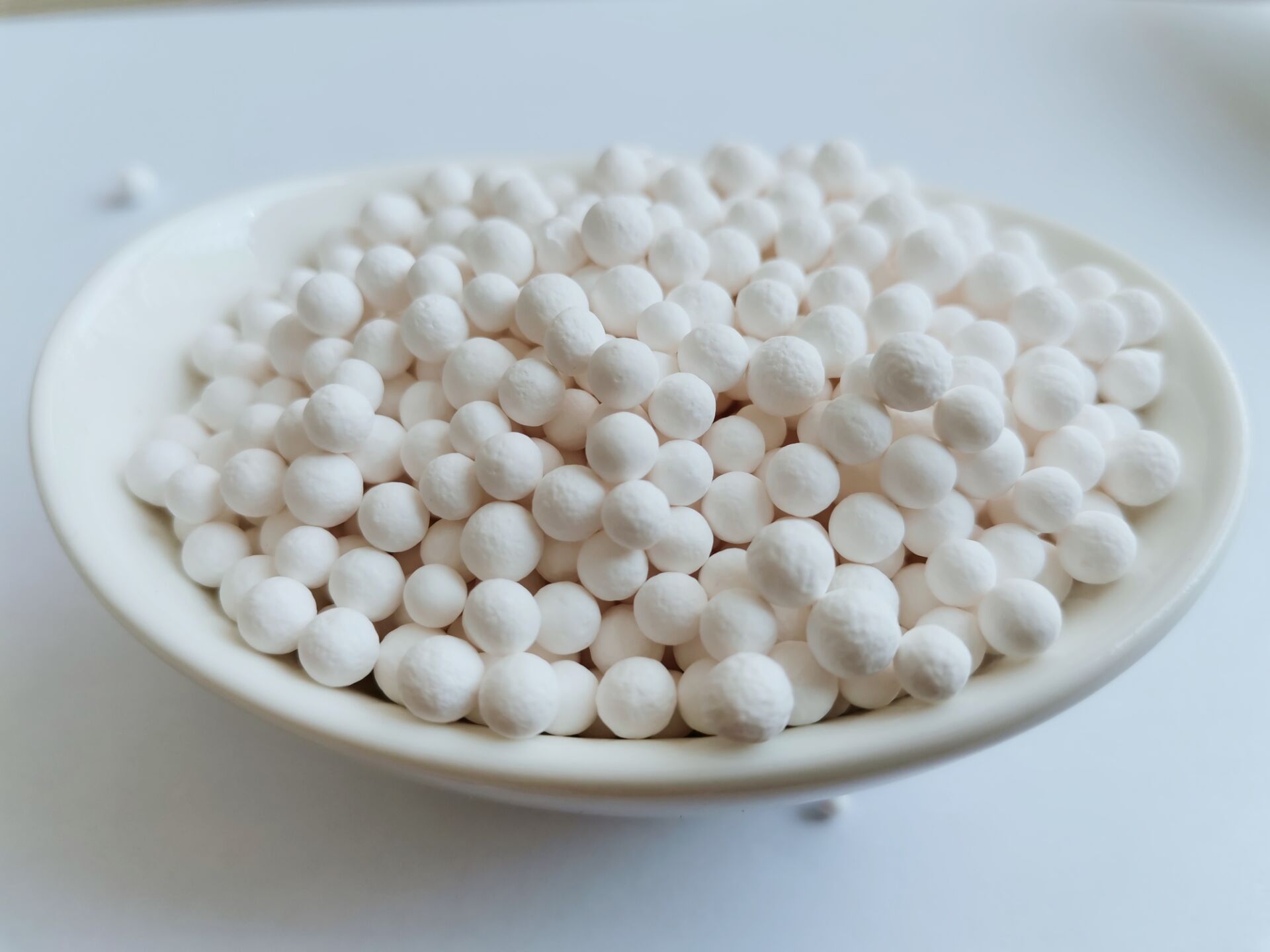 activated alumina